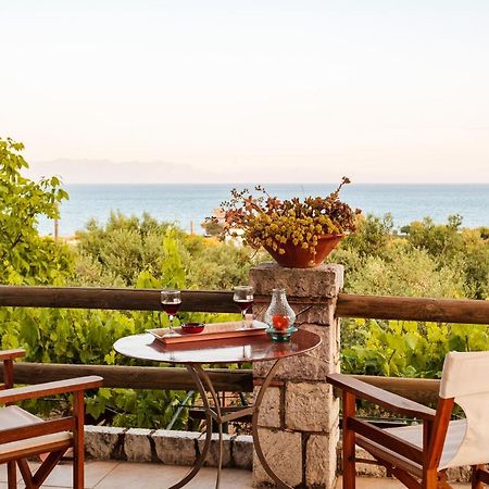 Petalidi Olive Garden Stone House Near The Beach Petalídhion Exterior foto
