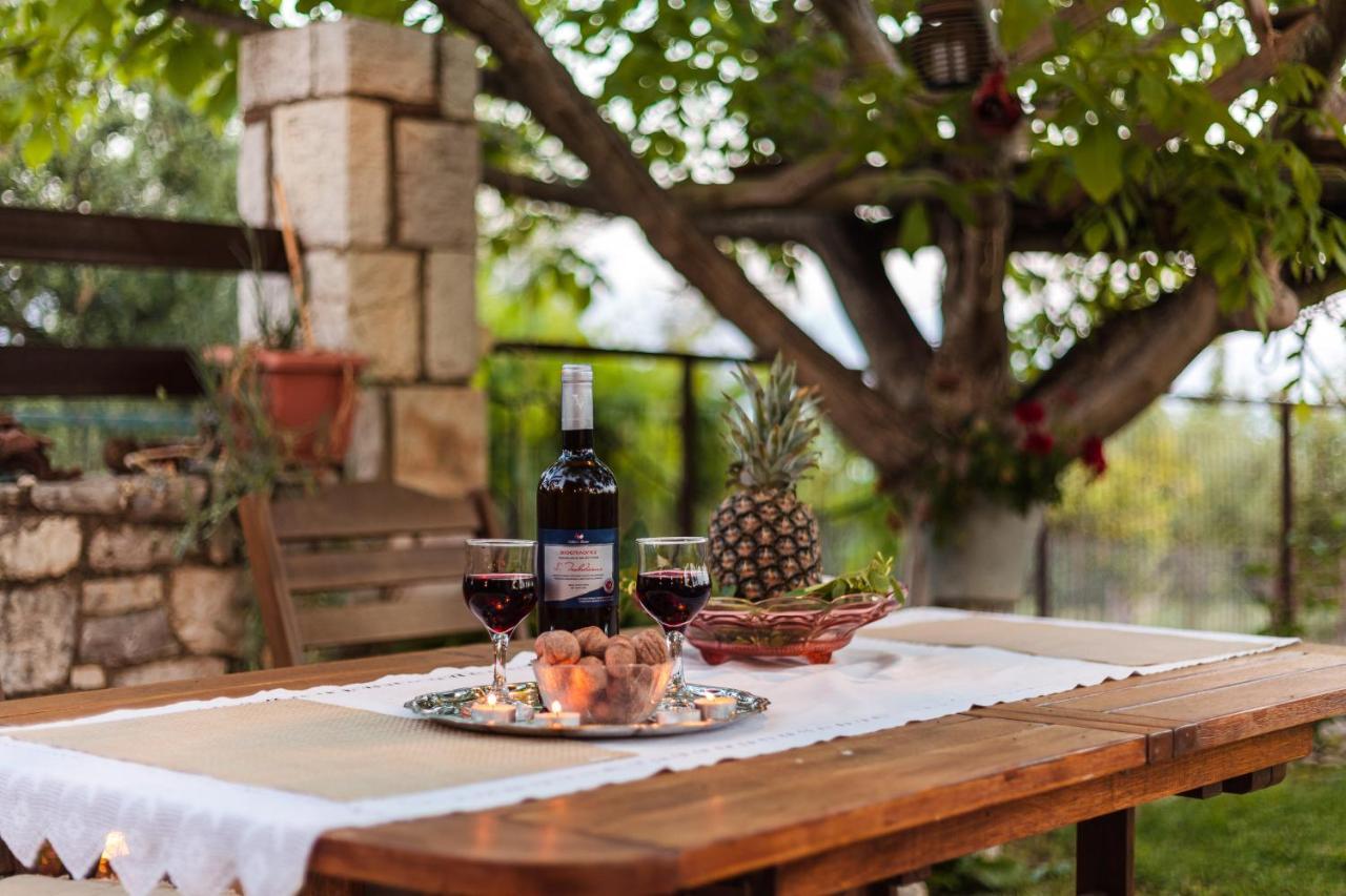 Petalidi Olive Garden Stone House Near The Beach Petalídhion Exterior foto