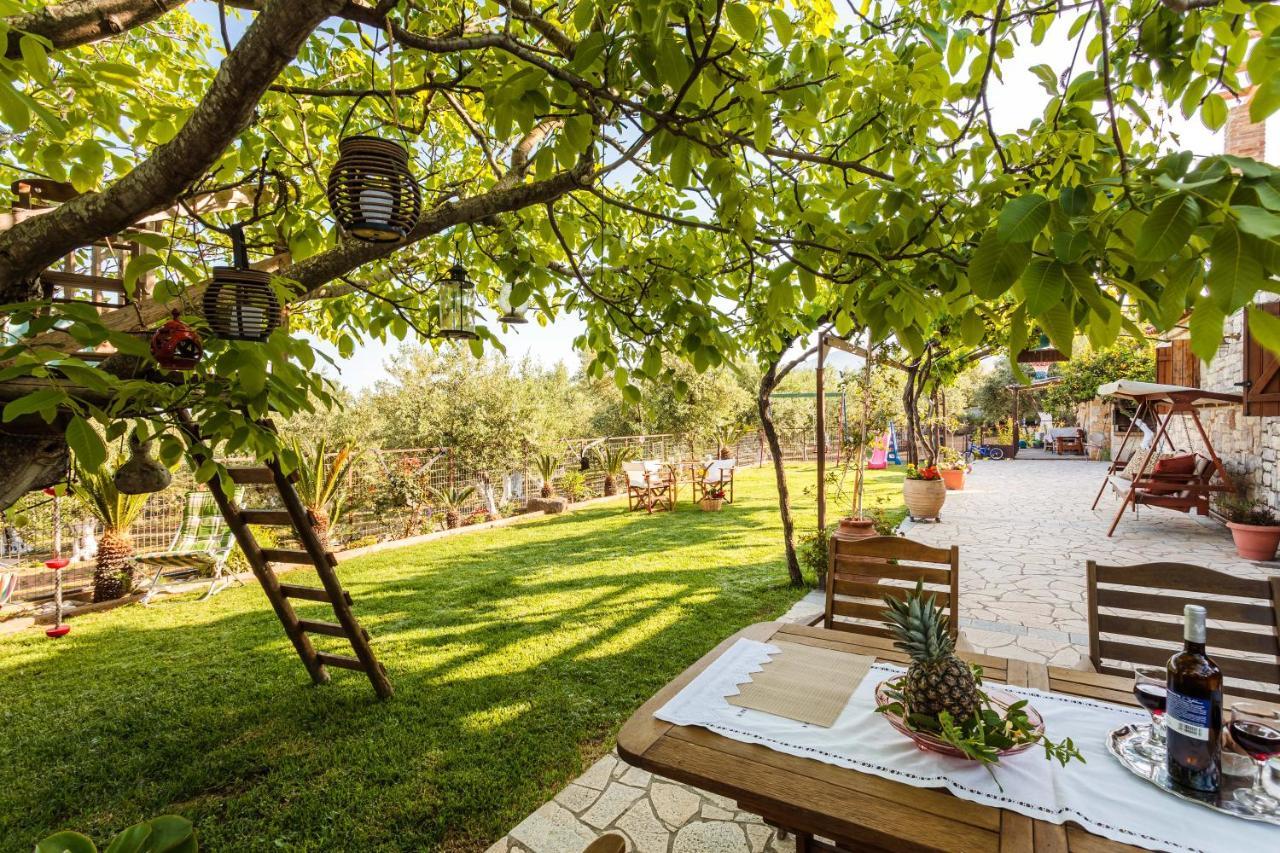 Petalidi Olive Garden Stone House Near The Beach Petalídhion Exterior foto