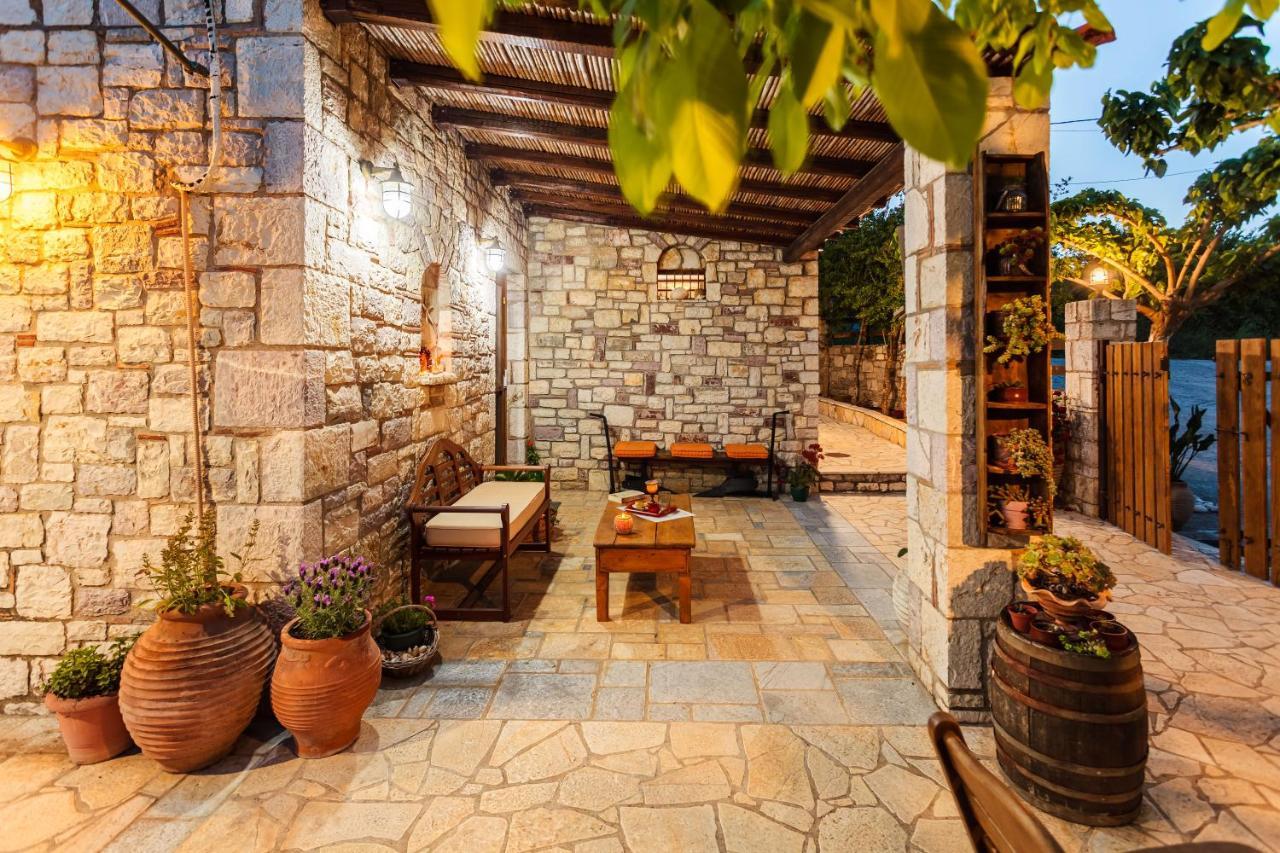 Petalidi Olive Garden Stone House Near The Beach Petalídhion Exterior foto