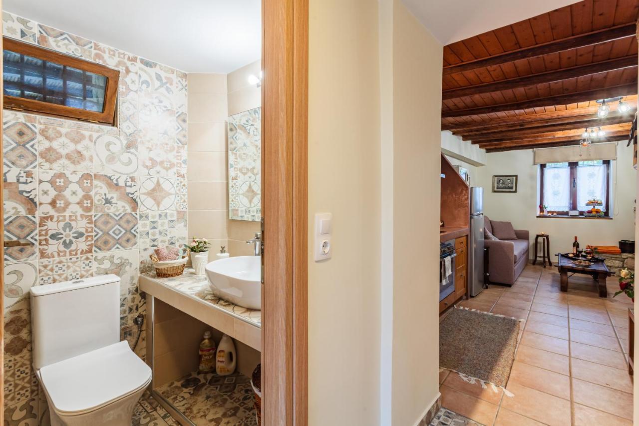 Petalidi Olive Garden Stone House Near The Beach Petalídhion Exterior foto